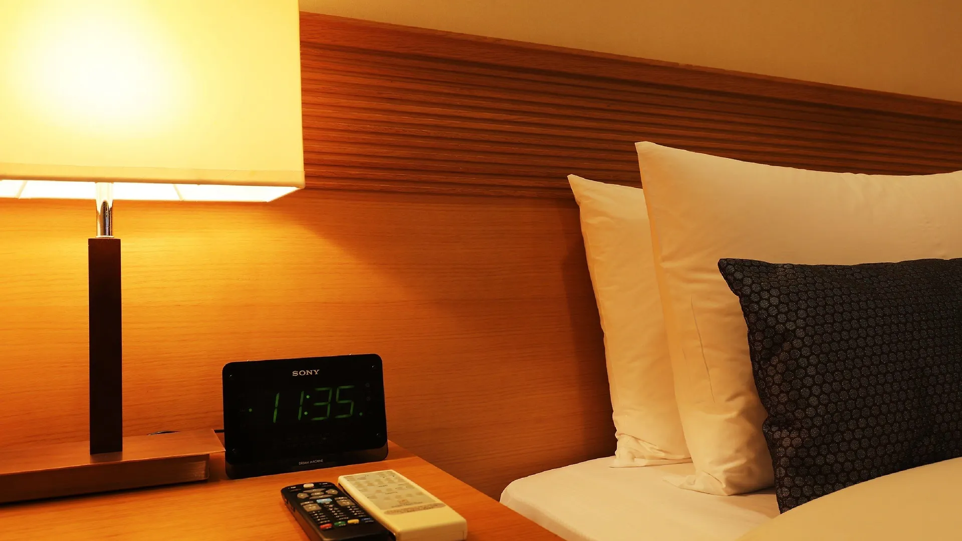 **  Bridge Hotel Incheon Songdo Korsel