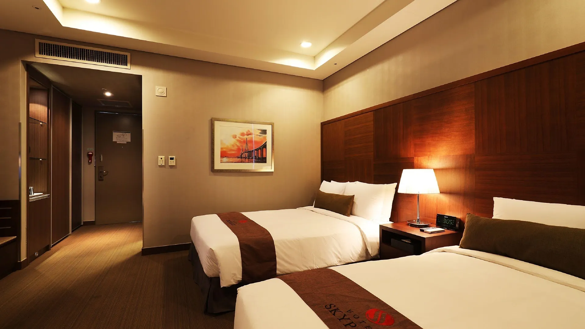 **  Bridge Hotel Incheon Songdo 韓国