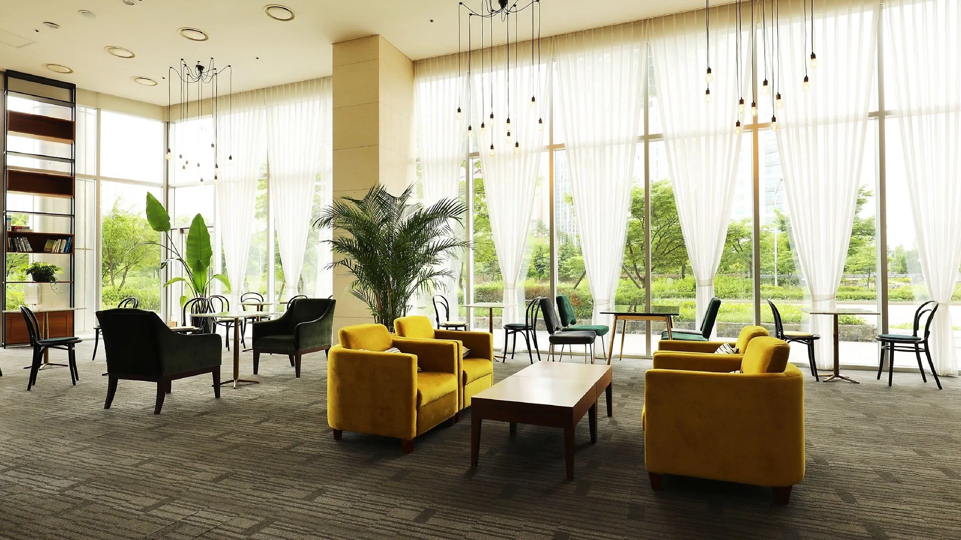 **  브릿지 호텔 인천 송도  대한민국