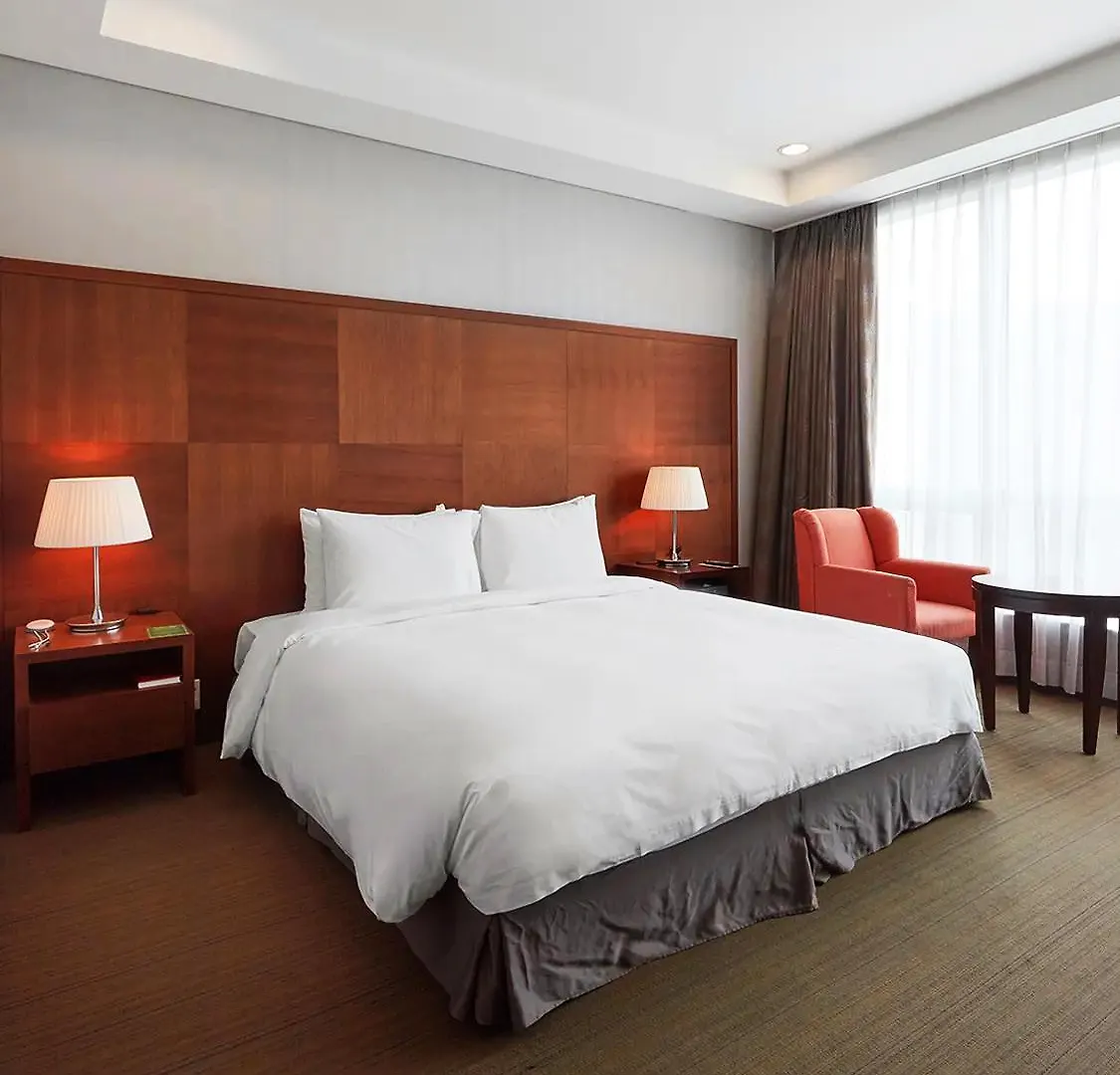 Bridge Hotel Incheon Songdo 2*,  韓国