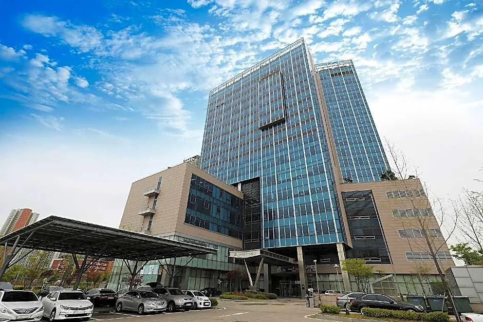 Bridge Hotel Incheon Songdo 2*,